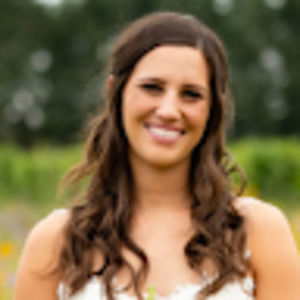 Meet your Posher, Leah